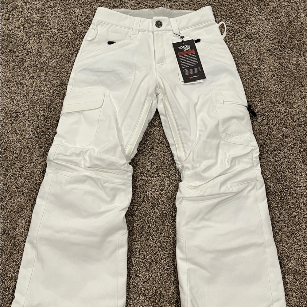 Women’s white small ski/snow pants